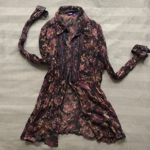 NWOT, MEXX, sheer, floral, light, button down women shirt, 100% cotton blouse - Picture 2 of 8